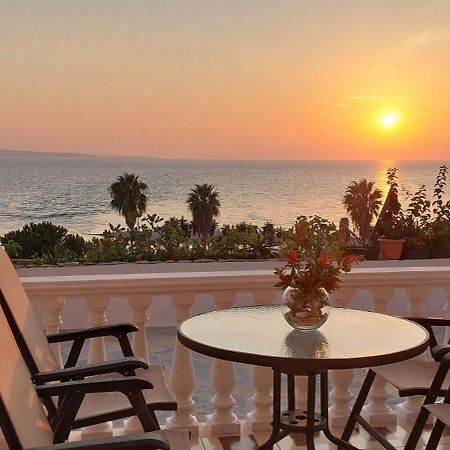 Apartment Tinka In Saranda Exterior foto